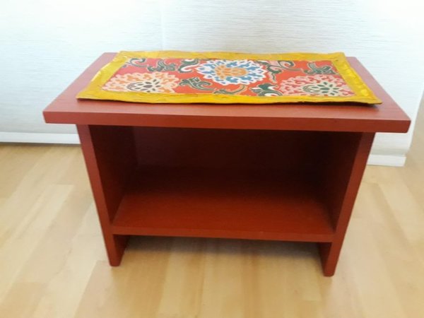 Dharma-Tischchen