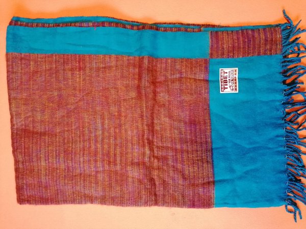 Decke aus Yakwolle in dunkelrot - hellblau